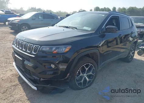 2024 Jeep Compass Limited 4X4 from USA, damaged, VIN 3C4NJDCN5RT143401